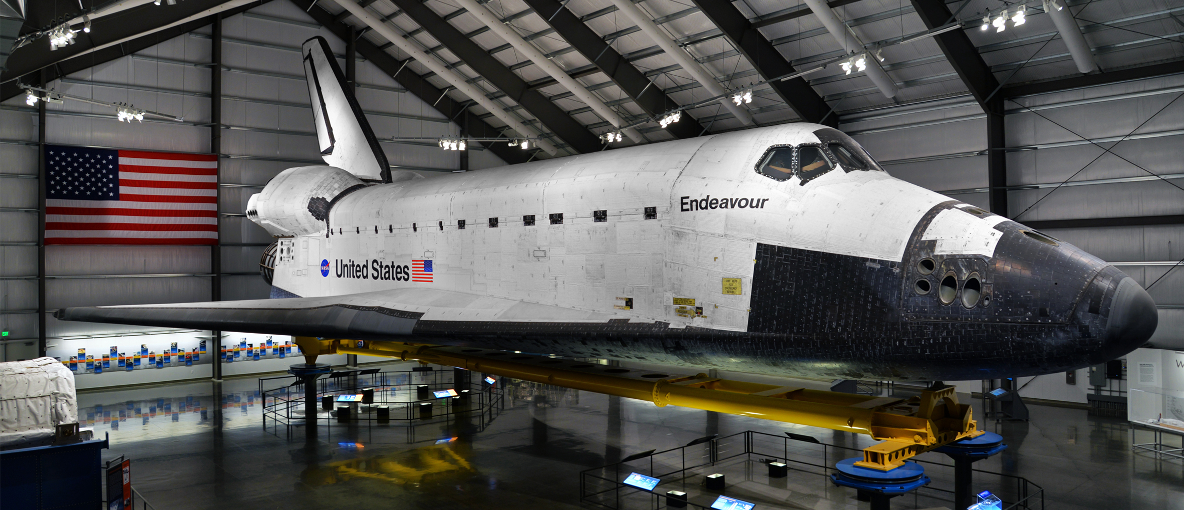 Space shuttle Endeavour in the Samuel Oschin Pavilion